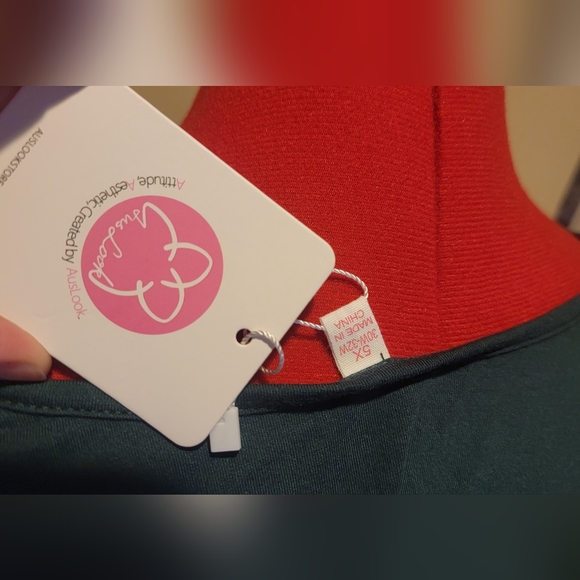 Womans flutter sleeve 5X teal shirt - Picture 4 of 4